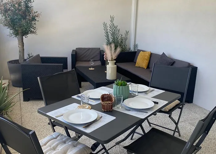 شقة Beau T2 Climatise Pour 4 Pers., Terrasse Et Parking A Port - Fr-1-727-29