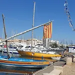 Apartman Beau T2 Climatise Pour 4 Pers., Terrasse Et Parking A Port - Fr-1-727-29 *