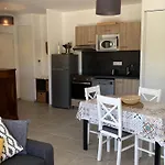 Beau T2 Climatise Pour 4 Pers., Terrasse Et Parking A Port - Fr-1-727-29 * Leucate