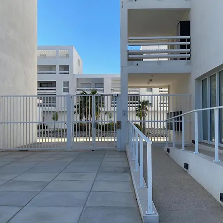 Beau T2 Climatise Pour 4 Pers., Terrasse Et Parking A Port - Fr-1-727-29 Apartment *